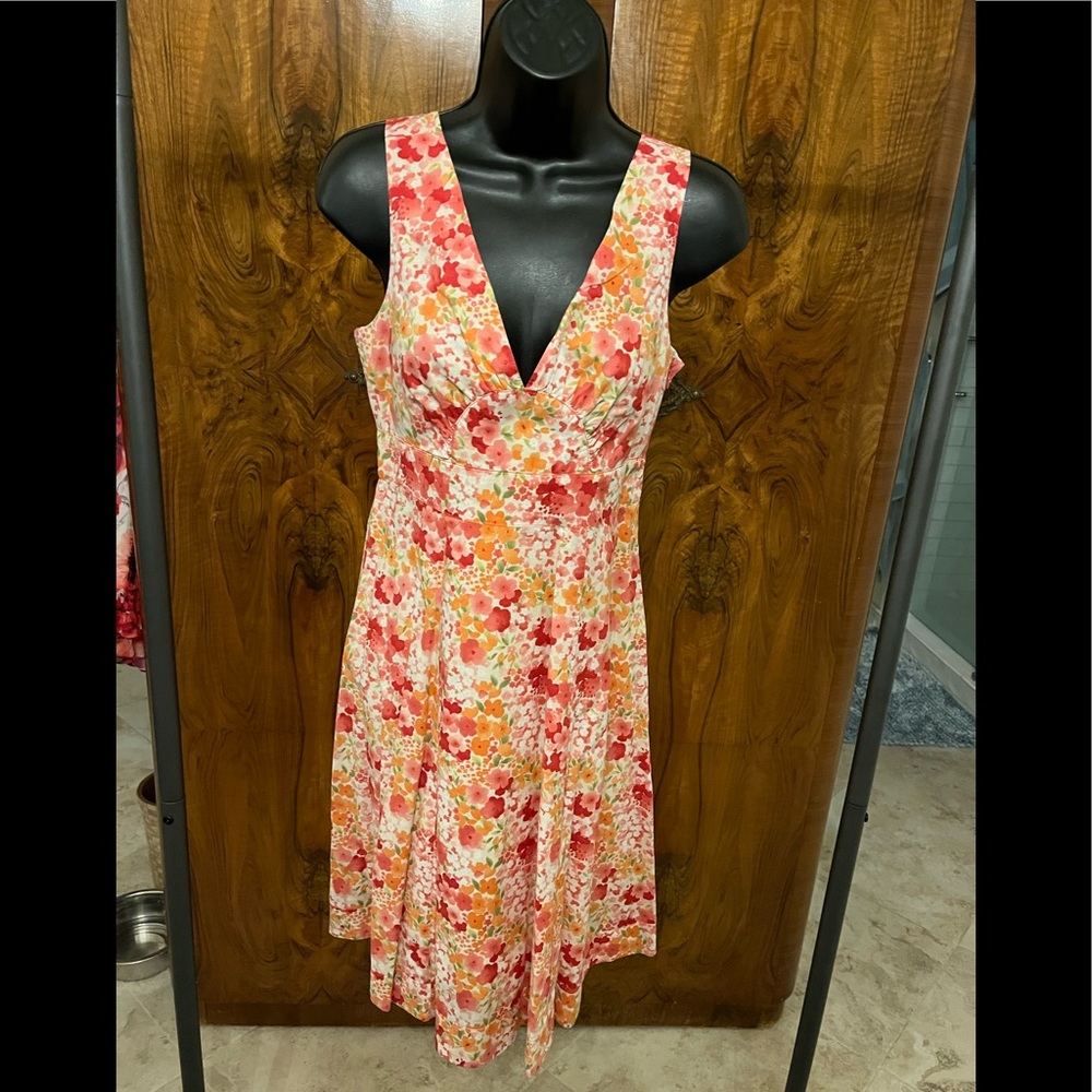 Garnet Hill Floral Dress Size 2 - Beautiful!!